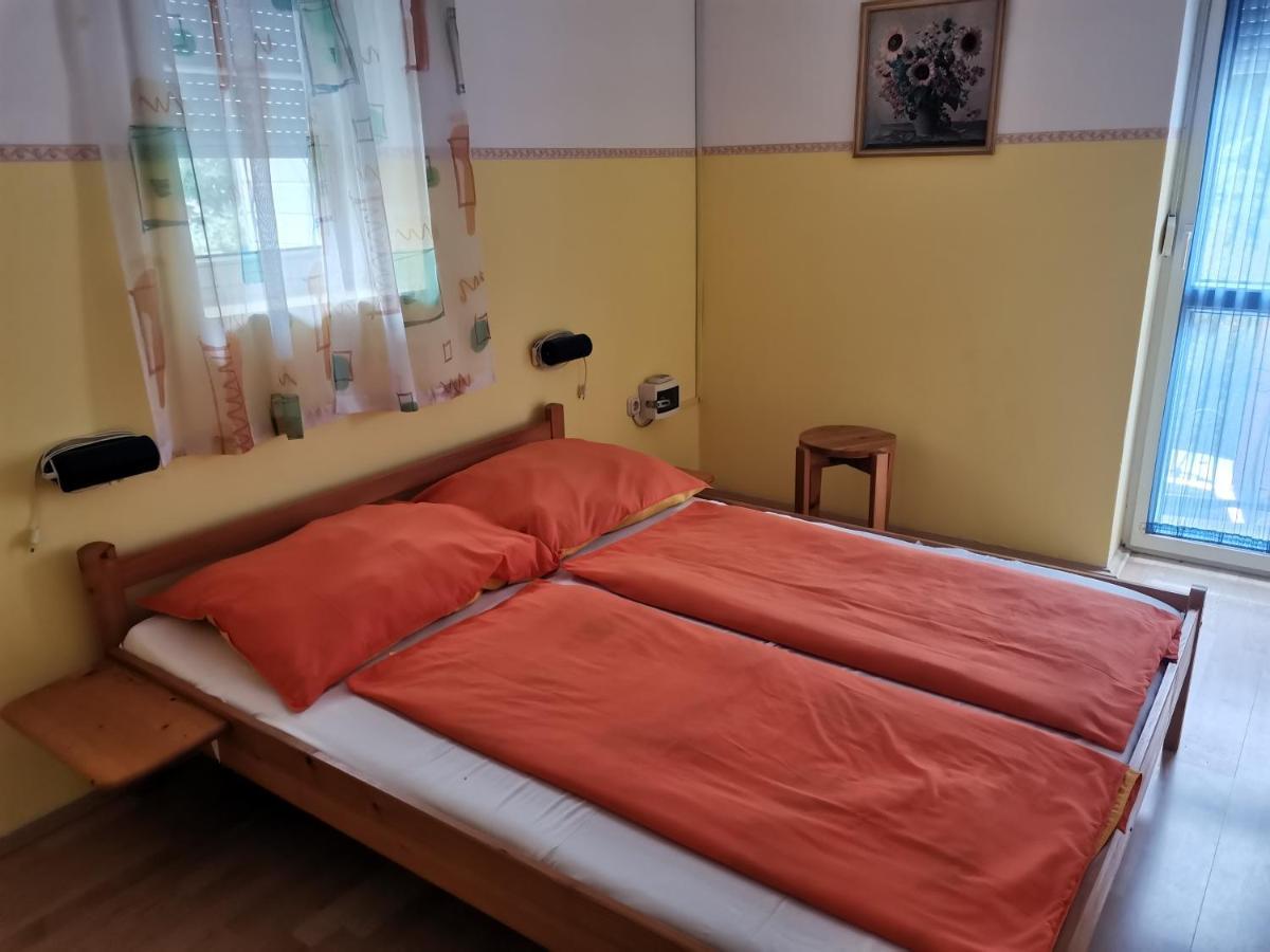 Anno 2000 Apartamento